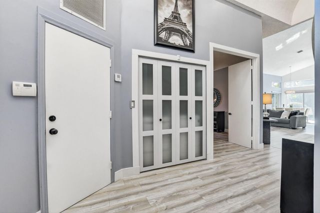 6584 Hampton Cir, Boca Raton, FL 33496