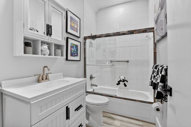 6584 Hampton Cir, Boca Raton, FL 33496