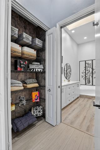 6584 Hampton Cir, Boca Raton, FL 33496