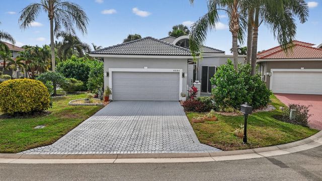 6584 Hampton Cir, Boca Raton, FL 33496
