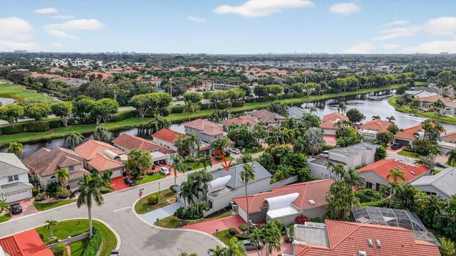 6584 Hampton Cir, Boca Raton, FL 33496