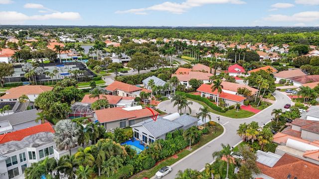 6584 Hampton Cir, Boca Raton, FL 33496