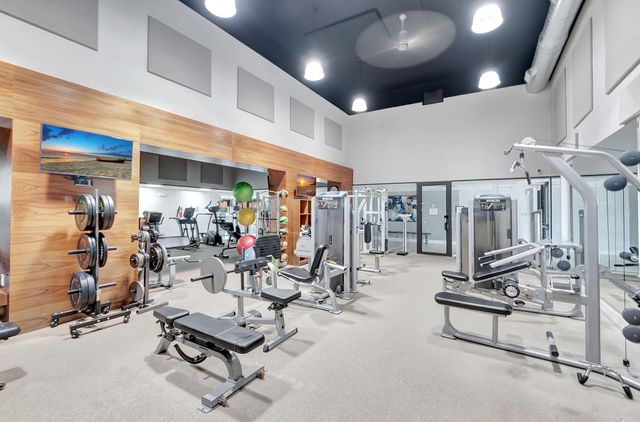 6584 Hampton Cir, Boca Raton, FL 33496