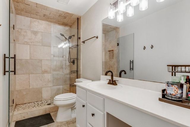 1221 Mason Bend DR, Pflugerville, TX 78660