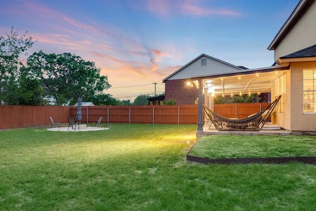 1221 Mason Bend DR, Pflugerville, TX 78660