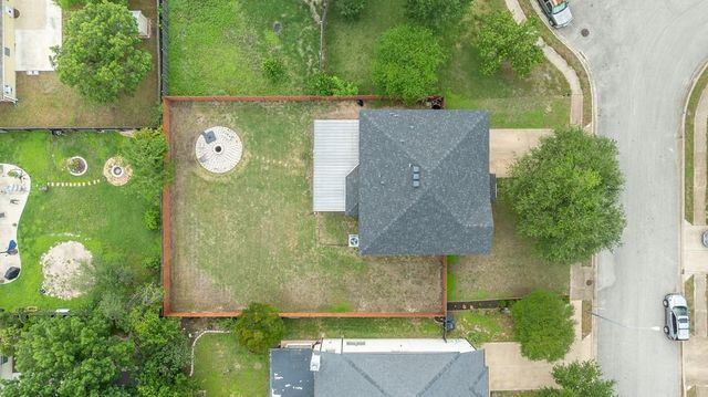 1221 Mason Bend DR, Pflugerville, TX 78660