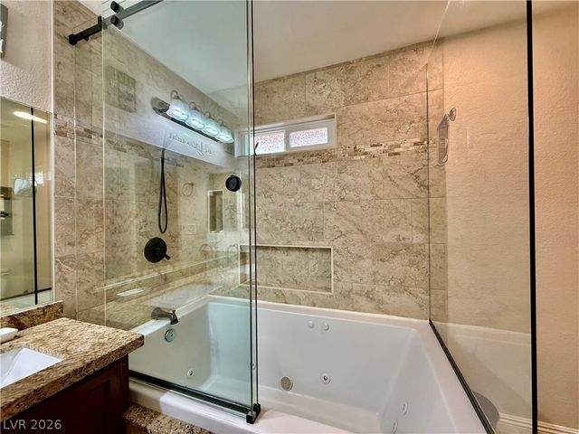 5876 Tippin Drive, Las Vegas, NV 89130
