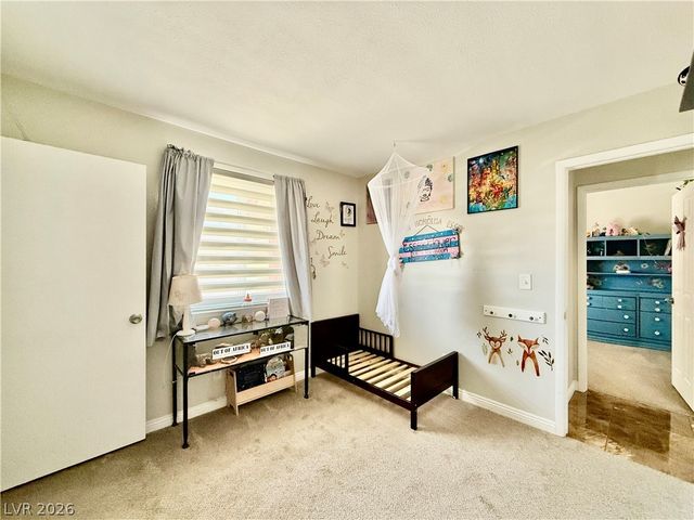 5876 Tippin Drive, Las Vegas, NV 89130