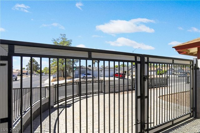 5876 Tippin Drive, Las Vegas, NV 89130
