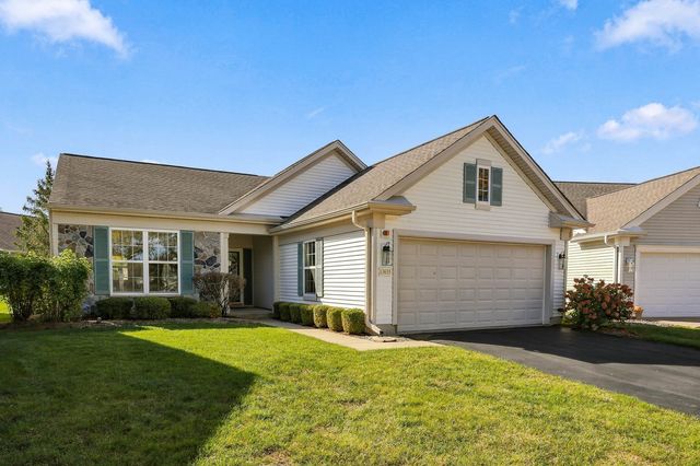 13655 Ivy Drive, Huntley, IL 60142
