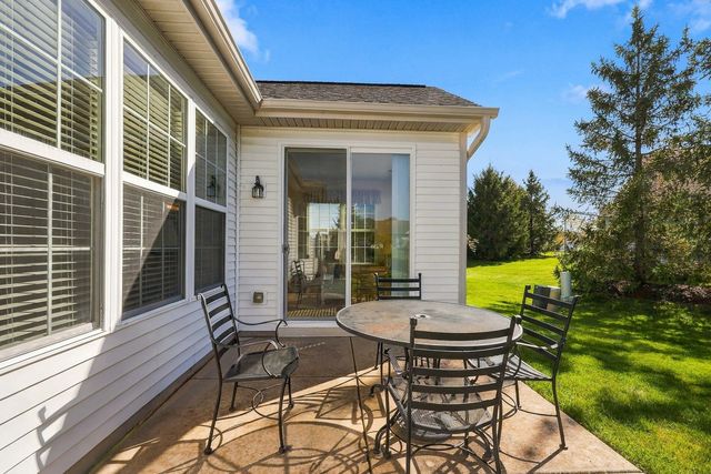 13655 Ivy Drive, Huntley, IL 60142