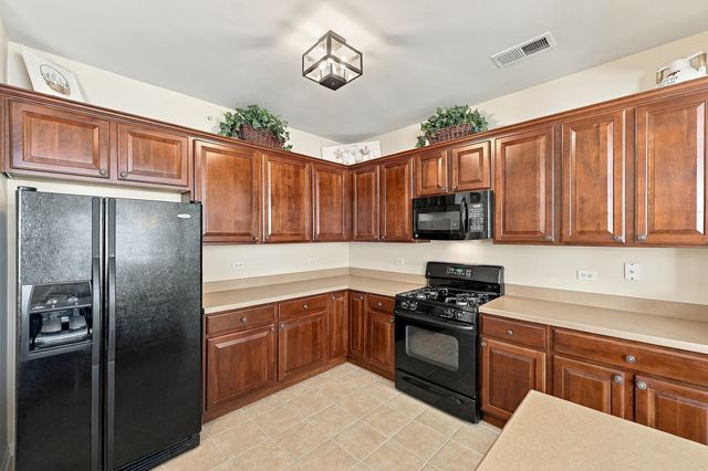 13655 Ivy Drive, Huntley, IL 60142