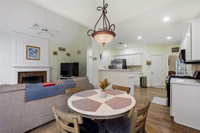 8745 Waterside Drive, Ball Ground, GA 30107