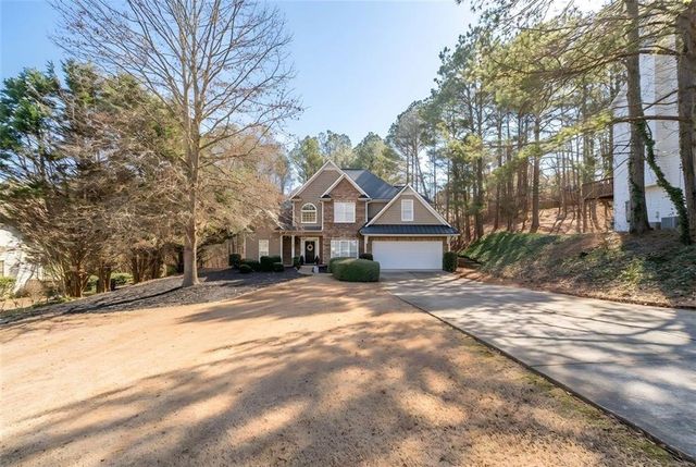 8745 Waterside Drive, Ball Ground, GA 30107