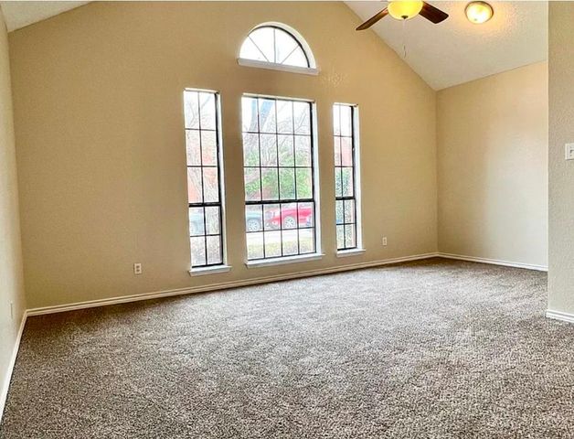 7017 Club Creek Drive, Fort Worth, TX 76137