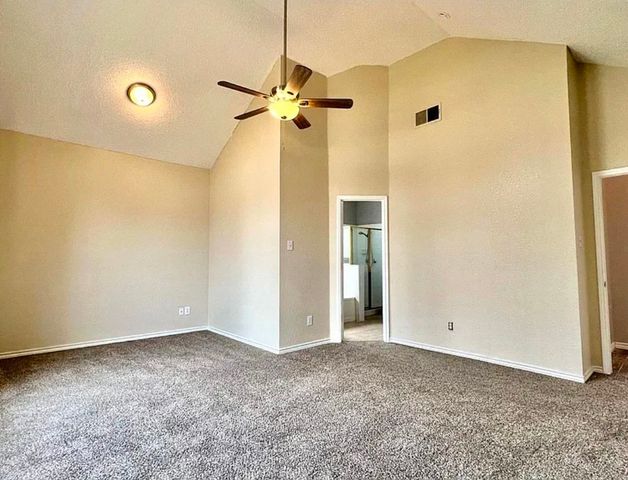 7017 Club Creek Drive, Fort Worth, TX 76137