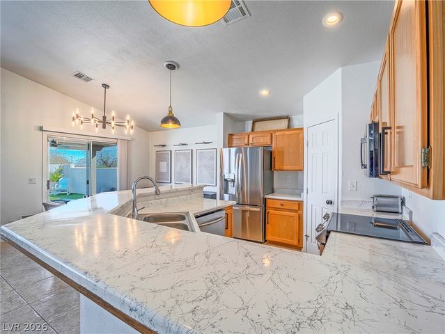 6832 Rosinwood Street, Las Vegas, NV 89131