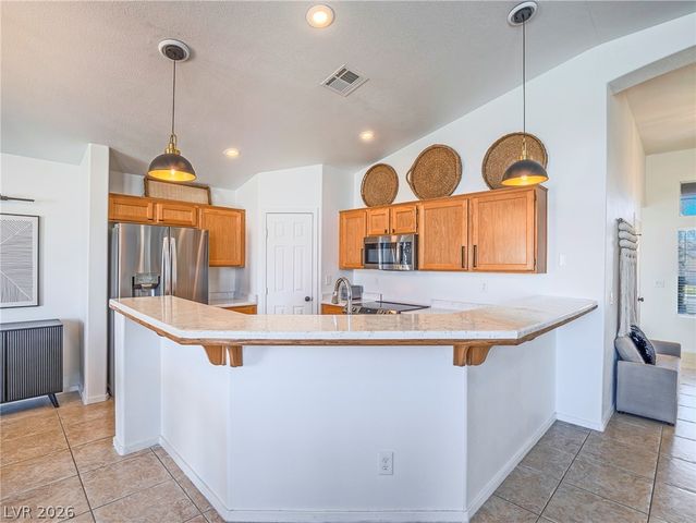 6832 Rosinwood Street, Las Vegas, NV 89131