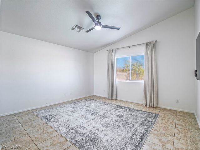 6832 Rosinwood Street, Las Vegas, NV 89131