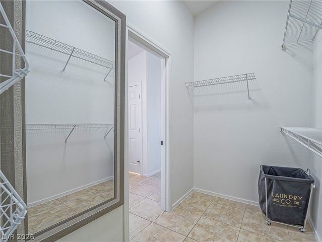 6832 Rosinwood Street, Las Vegas, NV 89131