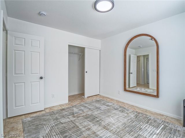 6832 Rosinwood Street, Las Vegas, NV 89131