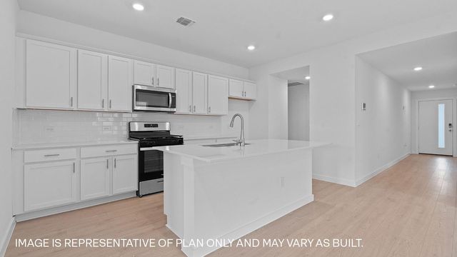 9608 Oxbow Strap DR, Austin, TX 78724