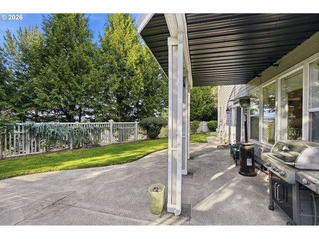 1100 Se 179TH Ct, Vancouver, WA 98683
