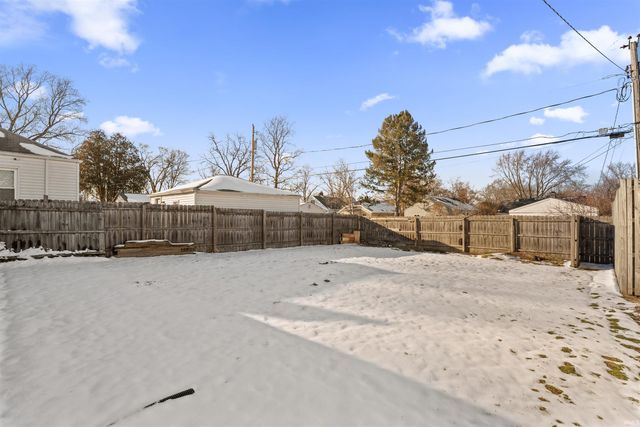 1937 E Donald Street, South Bend, IN 46613