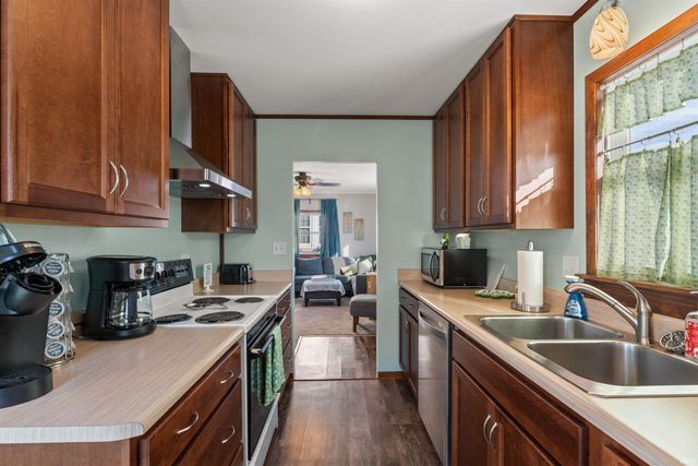 1937 E Donald Street, South Bend, IN 46613