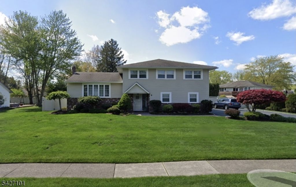 8 Amboy Rd, Wayne Twp., NJ 07470