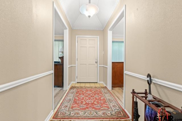 503 Pinehill Road, Henderson, TX 75654