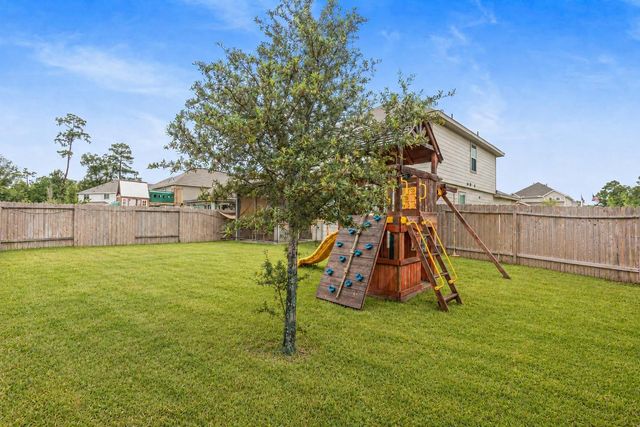 3432 Wooded Lane, Conroe, TX 77301