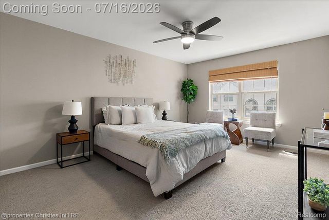 1422 Raliegh Place, Troy, MI 48084