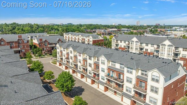 1422 Raliegh Place, Troy, MI 48084