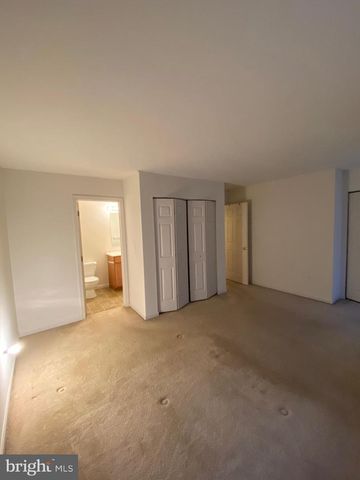 61 QUEEN AVE, Enola, PA 17025