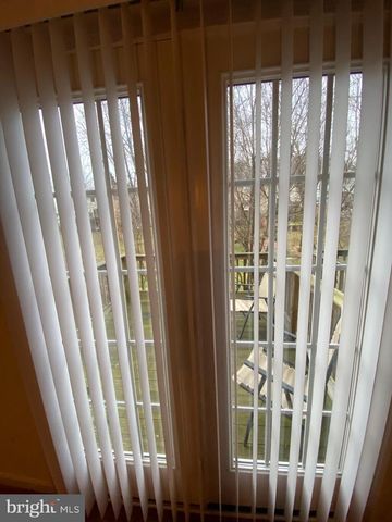 61 QUEEN AVE, Enola, PA 17025