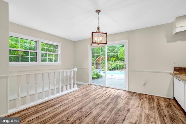 2108 WILKINSON PL, Alexandria, VA 22306