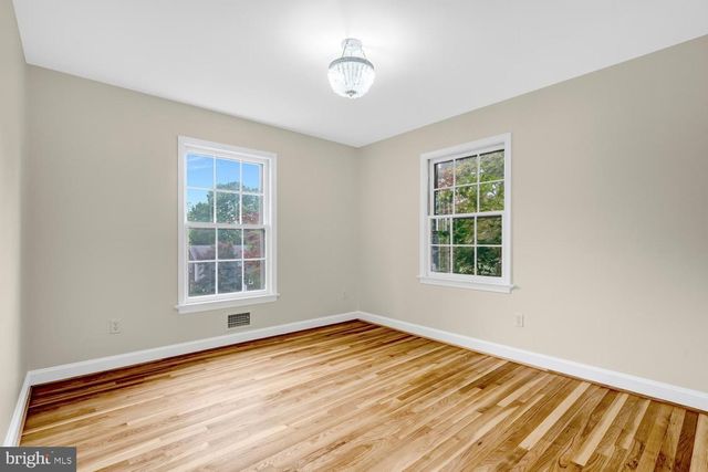 2108 WILKINSON PL, Alexandria, VA 22306