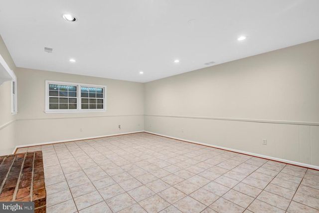 2108 WILKINSON PL, Alexandria, VA 22306