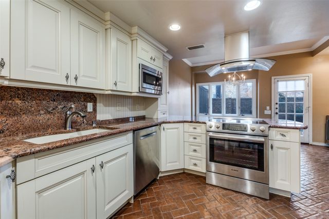 12065 De Or Drive, Dallas, TX 75230