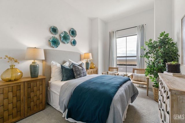 7312 Peach Grove Lane, Bakersfield, CA 93313