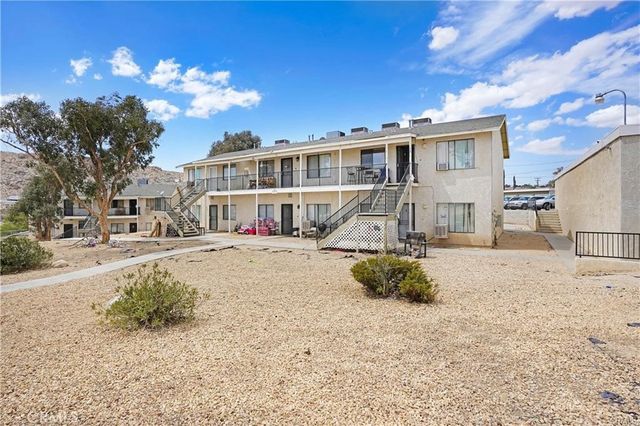 17802 Quantico, Apple Valley, CA 92307