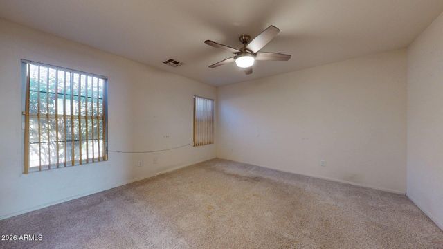 11218 W Calle De La Luna --, Phoenix, AZ 85037