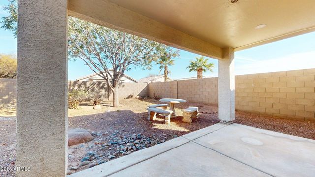 11218 W Calle De La Luna --, Phoenix, AZ 85037