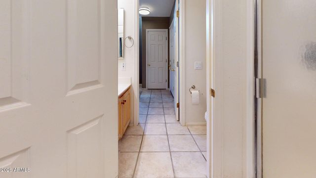 11218 W Calle De La Luna --, Phoenix, AZ 85037