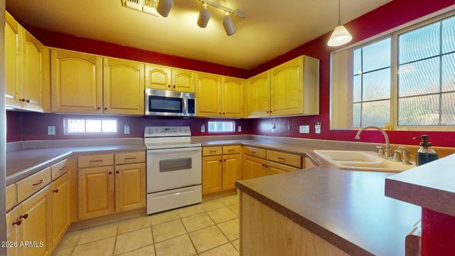 11218 W Calle De La Luna --, Phoenix, AZ 85037