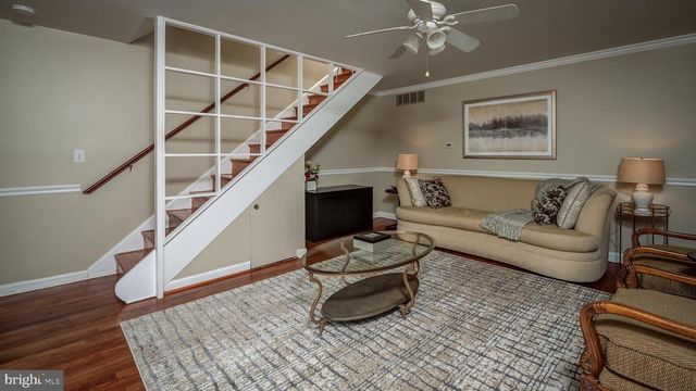 10626 ASHBY PL, Fairfax, VA 22030