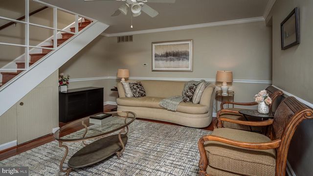 10626 ASHBY PL, Fairfax, VA 22030