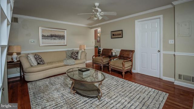 10626 ASHBY PL, Fairfax, VA 22030