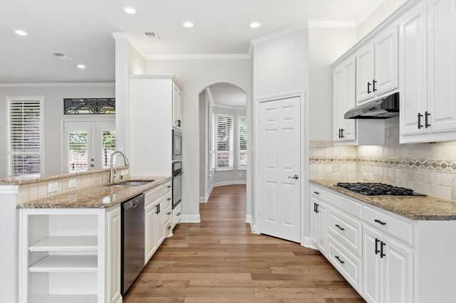 1003 Shoal Creek Court, Fairview, TX 75069